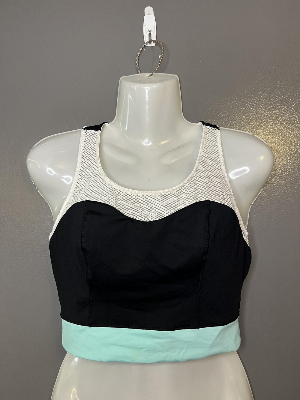 Bebe Sport Tank Top Womens Medium Black White Mint Mesh Colorblock Cropped